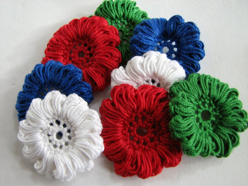 Crochet Flower Pattern Puffy Petals with a Center Instant