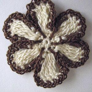 Crochet Flower Pattern 6 Petal Trimmed, Flat Pattern Instant Download image 3