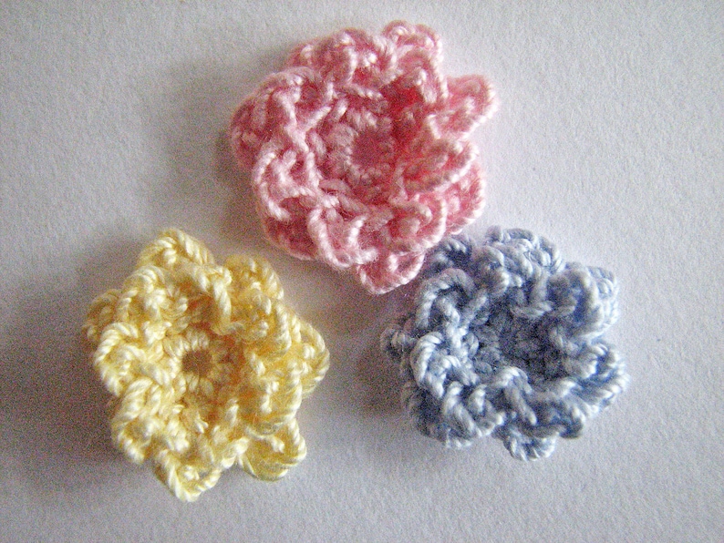 Crochet Flower Pattern Tiny Ruffle Flower Instant Download image 3