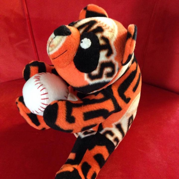 SF Giants fan Sandy the Panda - Stuffed bear