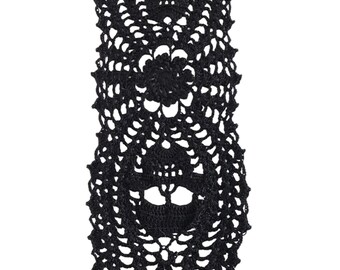 SKULL & HEARTS small table runner - 24 inches long by 5 inches wide at middle