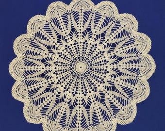 Round WHITE 18 inch doily