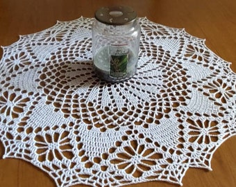 ECRU Hearts doily