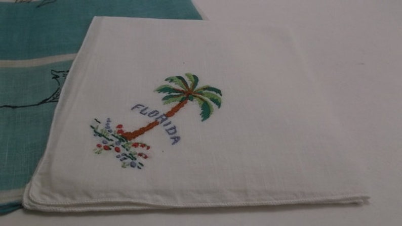 6 Pieces Assorted Hankies in Greens Vintage Ladies Handkerchiefs