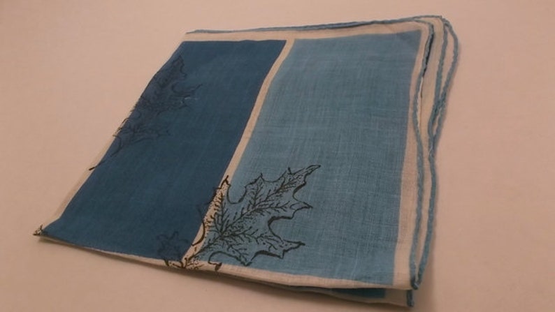 6 Pieces Assorted Hankies in Greens Vintage Ladies Handkerchiefs