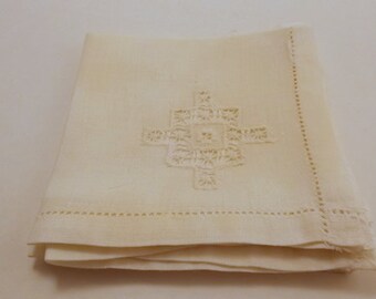 Vintage Napkins, Ecru Linen, Hemstitched Edge, Cut Work and Embroidery, 4 Napkins