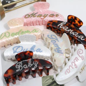 Benutzerdefinierte Strass Name Haarkralle Clips