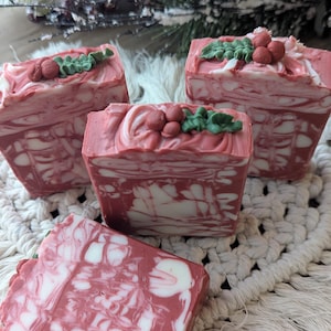 Peppermint Swirl scented soap | Handmade artisan cold processed natural soap aromatherapy product spa care vegan skincare, Christmas soap