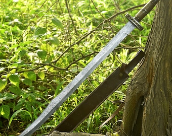 Espada medieval vikinga de acero de Damasco hecha a mano: Afilada como una navaja, acero de alto contenido en carbono.