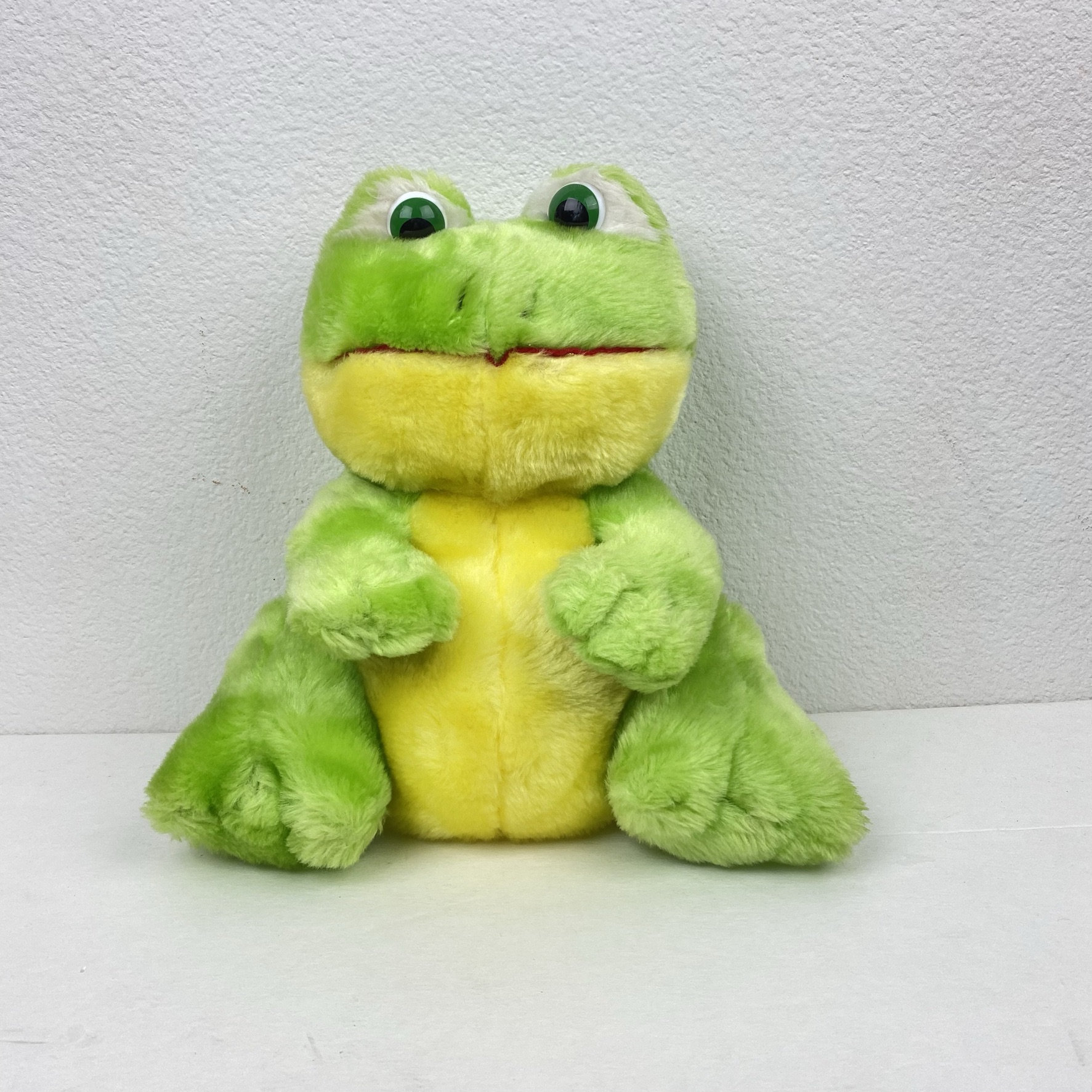 Vintage Green Plush Frog Kelly Toy USA Lime Green Sitting | Etsy