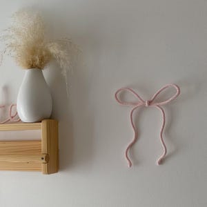 Knitted Wire Bow
