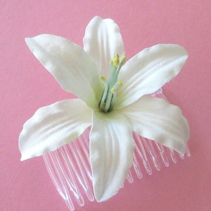 3.5&quot; Cream White Lily Silk Flower Hair Comb