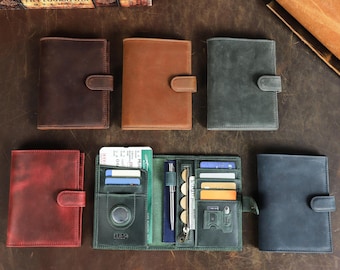 Personalized Handmade Travel Leather Passport Wallet – RFID Blocking & Airtag Slot
