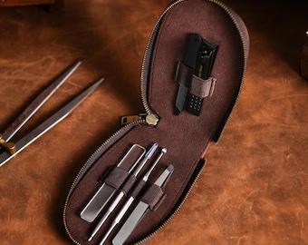 Estuche organizador de manicura y pedicura personalizado con grabado, ideal para guardar herramientas de belleza. Regalo para esposa o como regalo de cumpleaños.