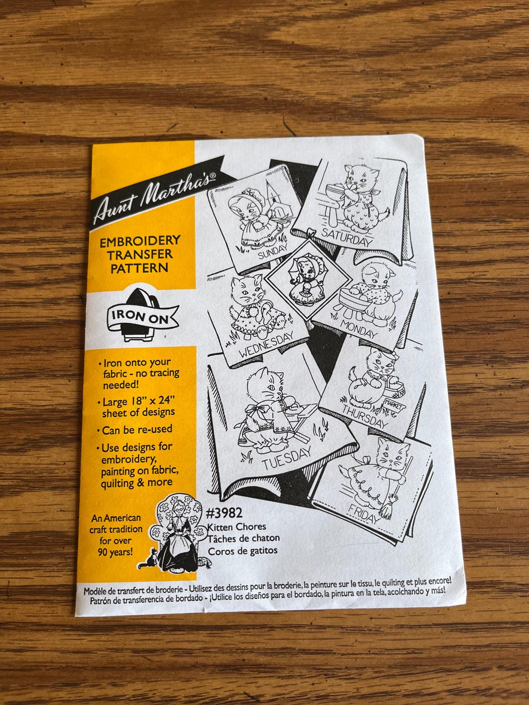 Vintage Aunt Martha’s Embroidery Transfer Pattern Iron on #3982 Kitten ...