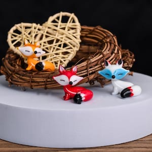 Handmade Glass Fox Figurine | Cute Miniature Animal Decor | Gift for Fox Lover | Tiny Fox Sculpture | Cute Home Gift | Nature Home Decor