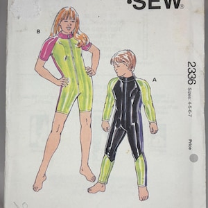 Kwik Sew 2336, Mönster för våtdräkter för pojkar och flickor, oklippt/förstorad, barnstorlek 4 5 6 7