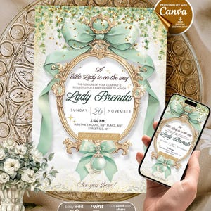 Puede incluir: Invitación a baby shower con un marco dorado, lazos y cintas verde menta. El texto dice "A little Lady is on the way" y "Lady Brenda". Un smartphone muestra la invitación. Descarga digital disponible.