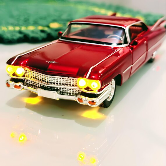 1959 Cadillac Eldorado Biarritz Diecast Model Car Luxury Vintage