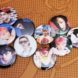 EXO pinback button