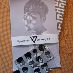 Seventeen Day and Night Stationery Set