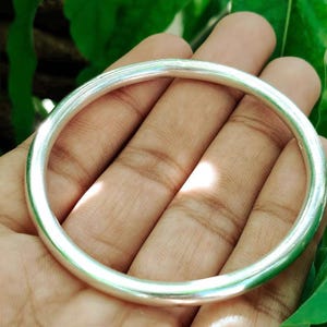 Silver Bangle, Thick Smooth Round Kada-Bangle, Minimalist Unisex Glossy Wrist Kada,