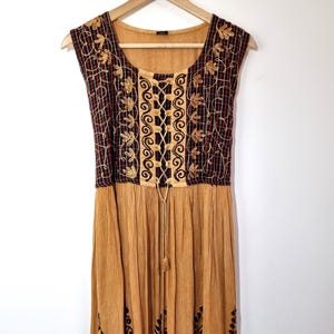 90s peasant dress 90s Embroidered Peasant Dress