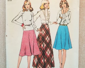 Sewing Pattern A Line Skirt Knee Length or Long Skirt in A-Line Simplicity 6573 Waist 25in Petite Misses Girls Sewing Pattern