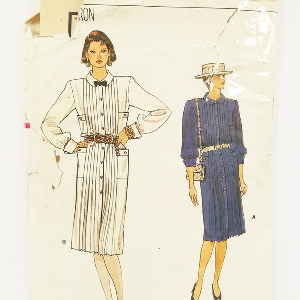 Sewing Pattern late 70s early 80s Dress with Front Pleating Size 18 Bust 43 Vogue 8834 Long Sleeve Dress Elegant Office Dress Plus Size