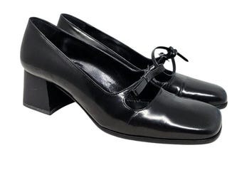 Vintage Y2K Black Leather 37 Square Toe Bow Mary Jane Chunky Goth Grunge