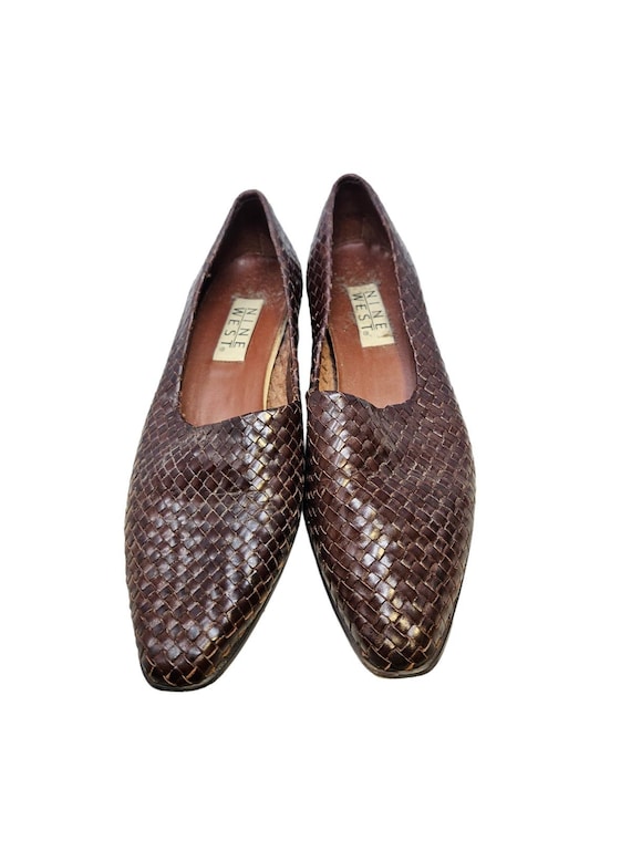 Vintage 90s Nine West 9.5 Brown Woven Leather Loa… - image 2
