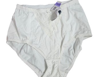 Deadstock Vintage 90s Delta Burke White High Waist 3X Panty Lace Coverage