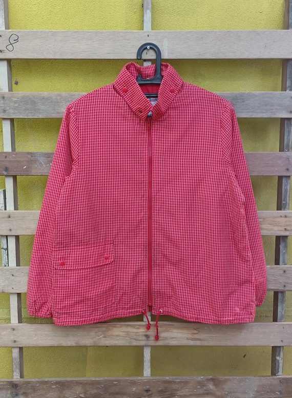 Moncler, Moncler ski wear(women) sweater windbraker nice design full zipper red colour medium size