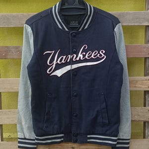 Vintage New York Yankees varsity jacket medium size