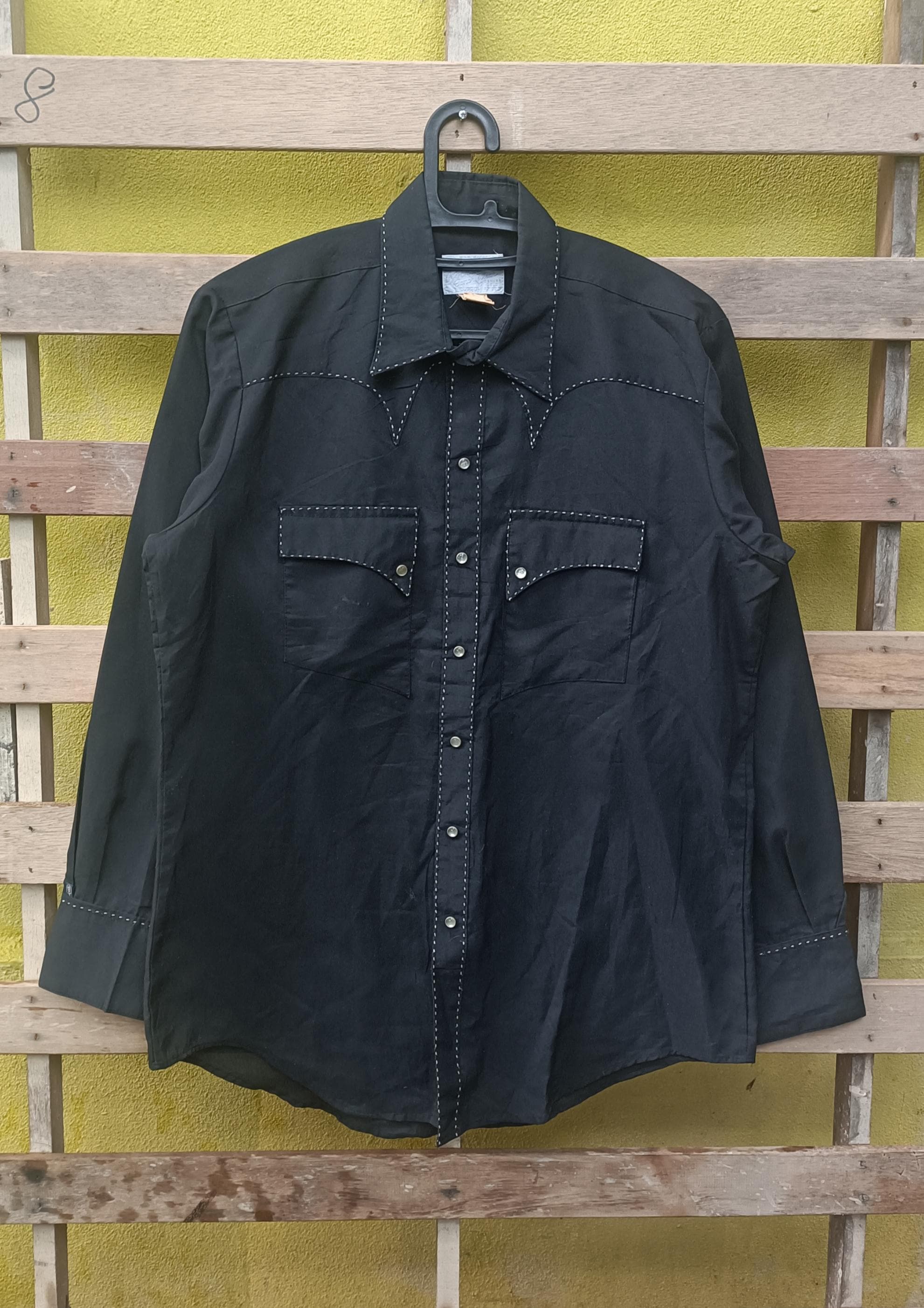 Vintage 80s Rockmount Ranch Wear Shirt Button Ups Nice Design