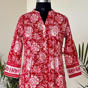 Red Floral Print Cotton Kurti Dress – V-Neck Three-Quarter Sleeve Tunic