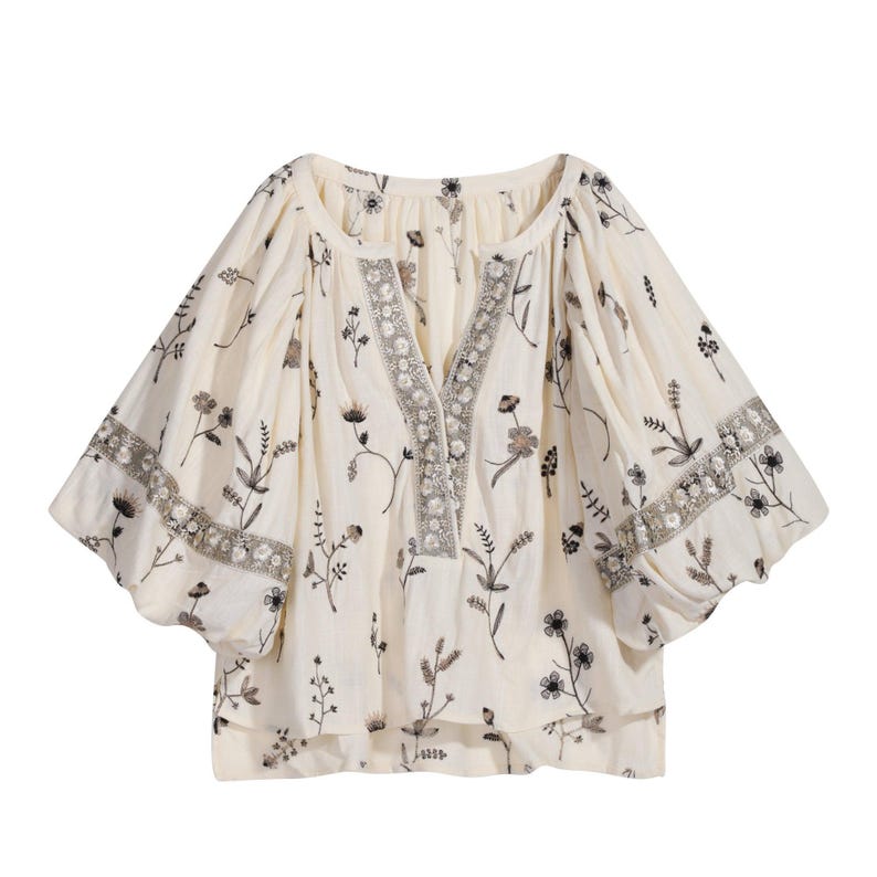 Embroidered Balloon-Sleeve Top & High-Rise Shorts Matching Set - Dabuwawa