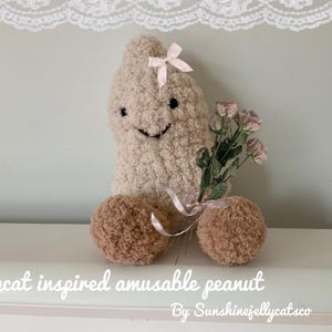 Jellycat inspired crochet peanut pattern