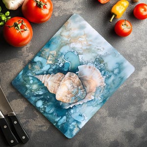 Teal Seashell Glass Cutting Board: Coastal Kitchen Decor