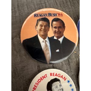Vintage Reagan Bush 84 Campaign Button Pin back Lot Ronald Reagan America lot #2 image 2
