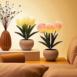 LED Tulip Flower Table Lamp, Romantic Bedside Night Light, Spring Summer Bedroom Decor, Birthday Gift for Her, Easter USA UK Home Accent