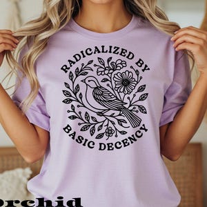 Camiseta feminista Comfort Colors, radicalizada por Basic Decency