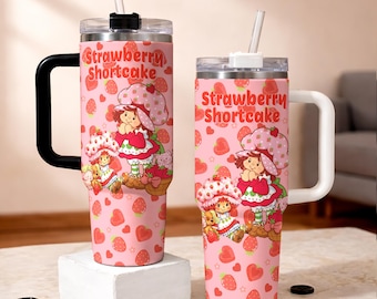 Vaso con asa de Strawberry Shortcake, taza de viaje retro de 1.2 litros con diseño de dibujos animados, taza con estética de fresa rosa, regalo de vajilla kawaii