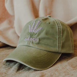 Embroidered Lavender Flower Hat, Custom Embroidered Baseball Cap, Washed Cotton Curve Brim Summer Hat, Flower Baseball Cap