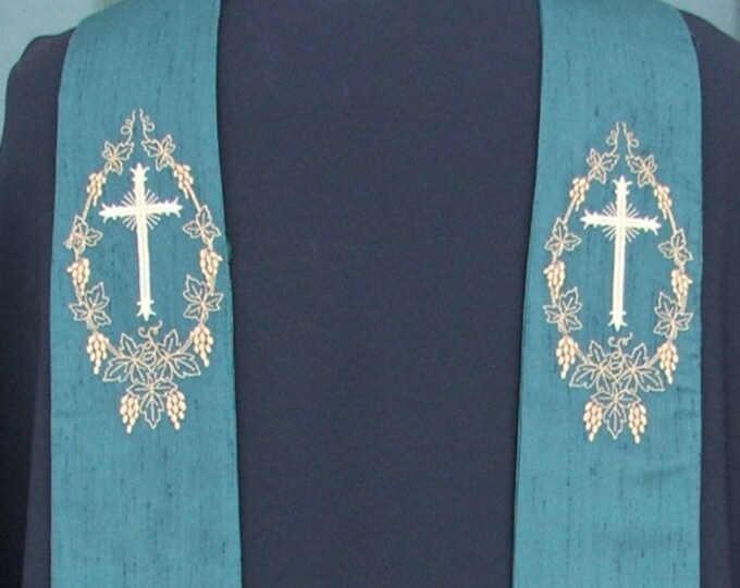 Green clergy stole, vestment, Goldwork cross with grape frame As shown, MADE TO ORDER