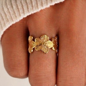 Bague fleur dorée ajustable en acier inoxydable plaqué or 18k ,résistante à l’eau