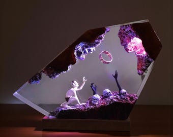 Lámpara de resina Anillo Místico: Luz nocturna de epoxi hecha a mano
