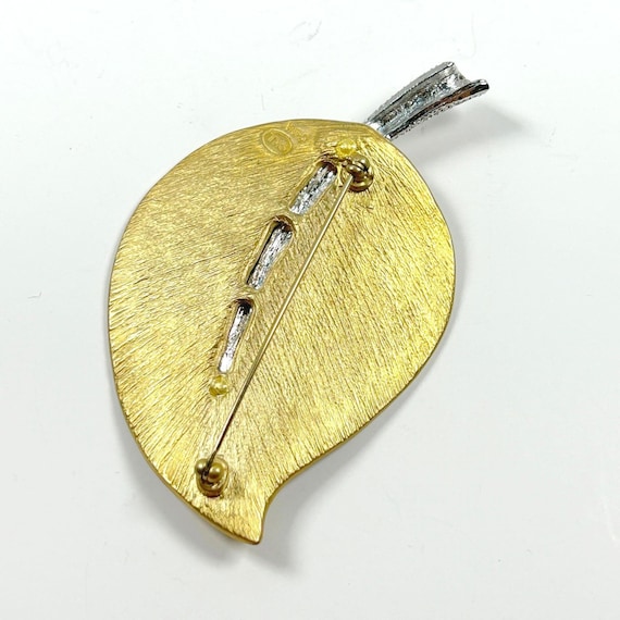 KJL Kenneth Jay Lane Rhinestone Leaf Brooch Brush… - image 4