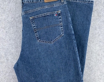 Tommy Hilfiger Men Relaxed Fit Straight Leg Blue Denim Jeans 40x32 Med Wash Y2K