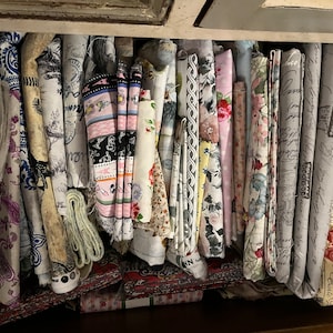 Paquete de chatarra de tela, extremos de perno, restos de tela, paquete de chatarra misteriosa, tela de acolchado por libra, lote grande de tela, paquete de tela de diseñador